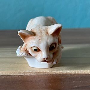Figurine Cat